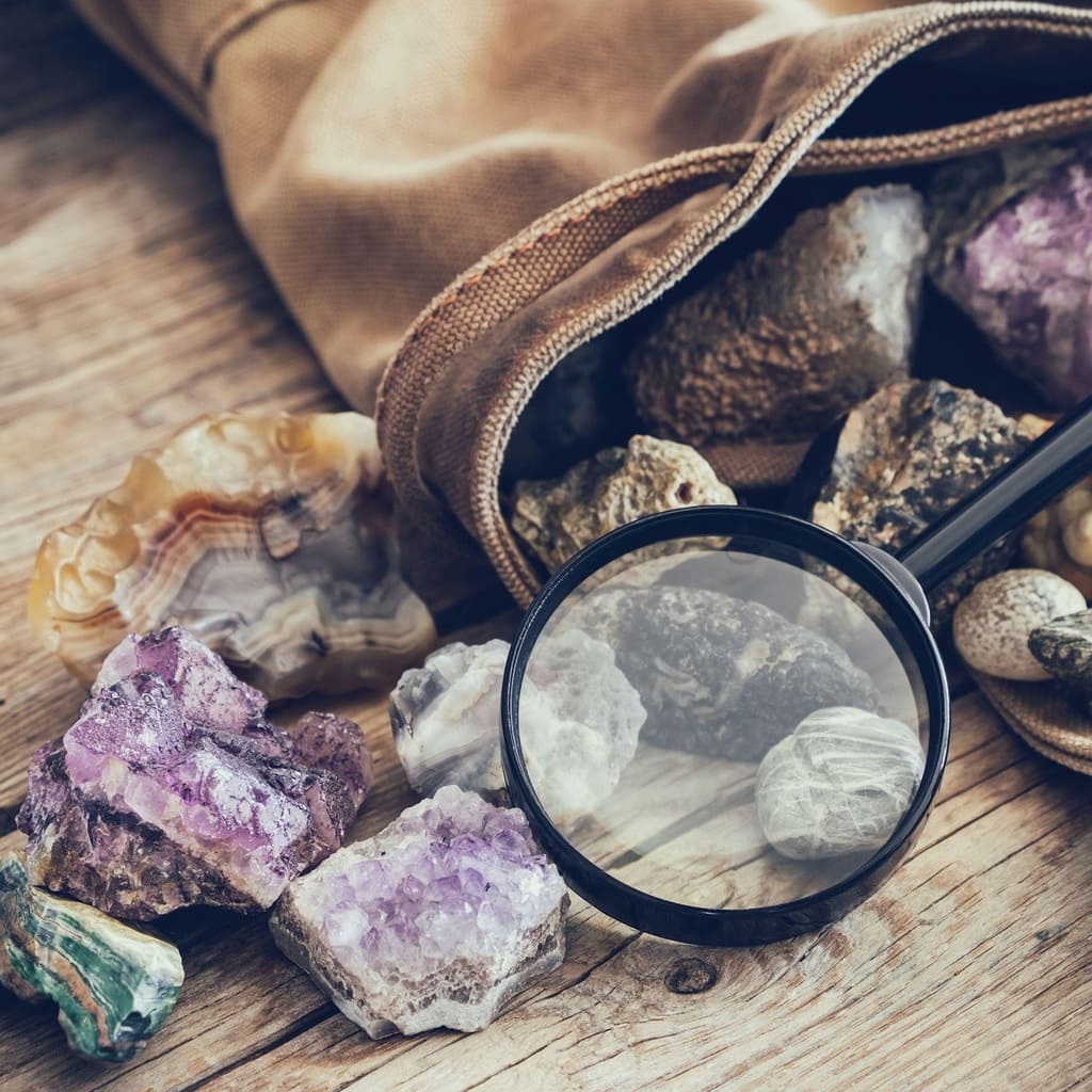 Accesorios para minerales, fosiles y rocas