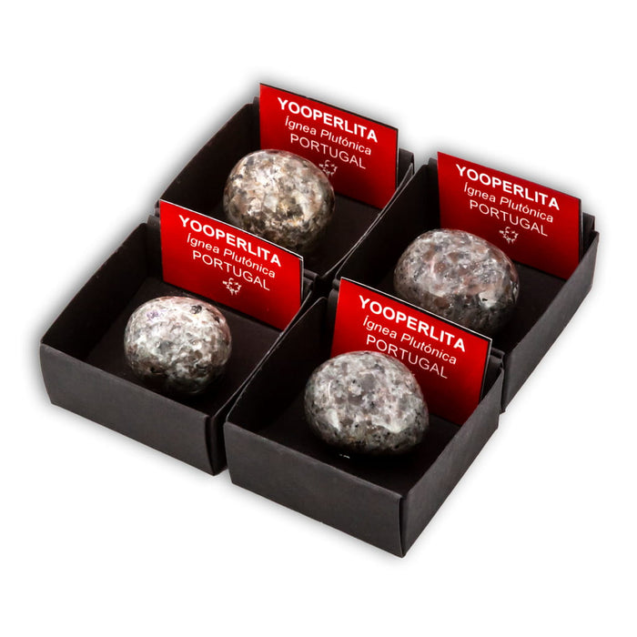 Yooperlita pulida en Cajita de Colección 4x4 cm