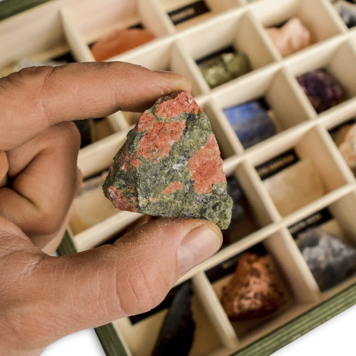 Colección de 30 Minerales del Mundo Unakita